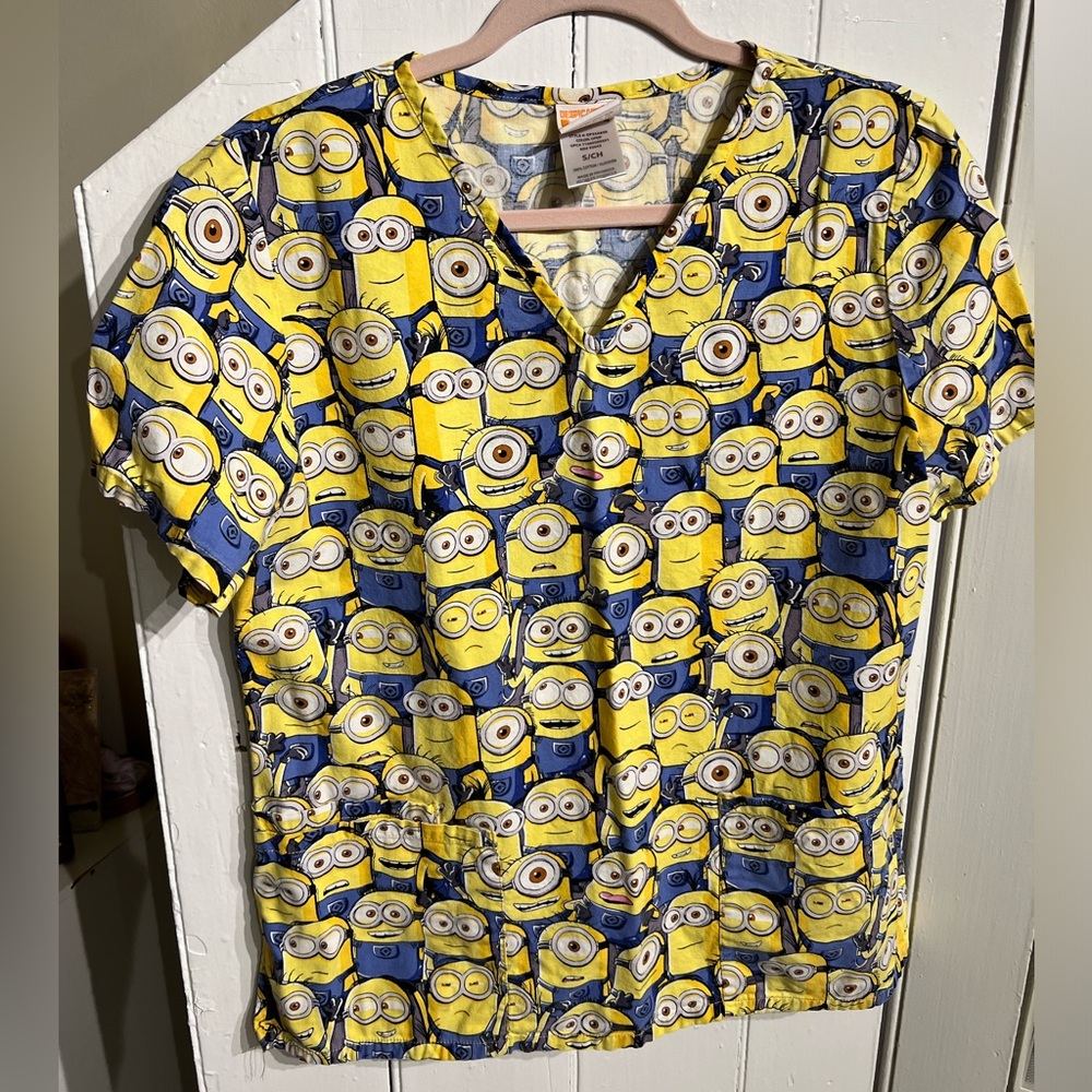 Scrub top